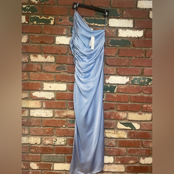The sei X REVOVLE One Shoulder Midi Dress in Sky size 6 NWT - Picture 11 of 13